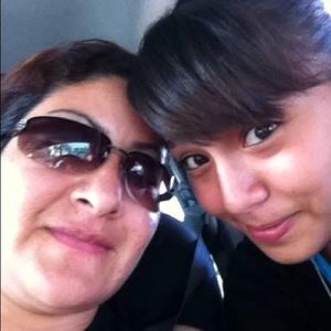 Meet your Posher, Aylin